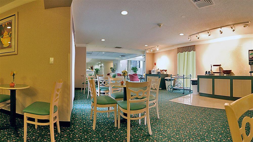 La Quinta By Wyndham Seattle Sea-Tac Airport Hotel SeaTac Bagian luar foto