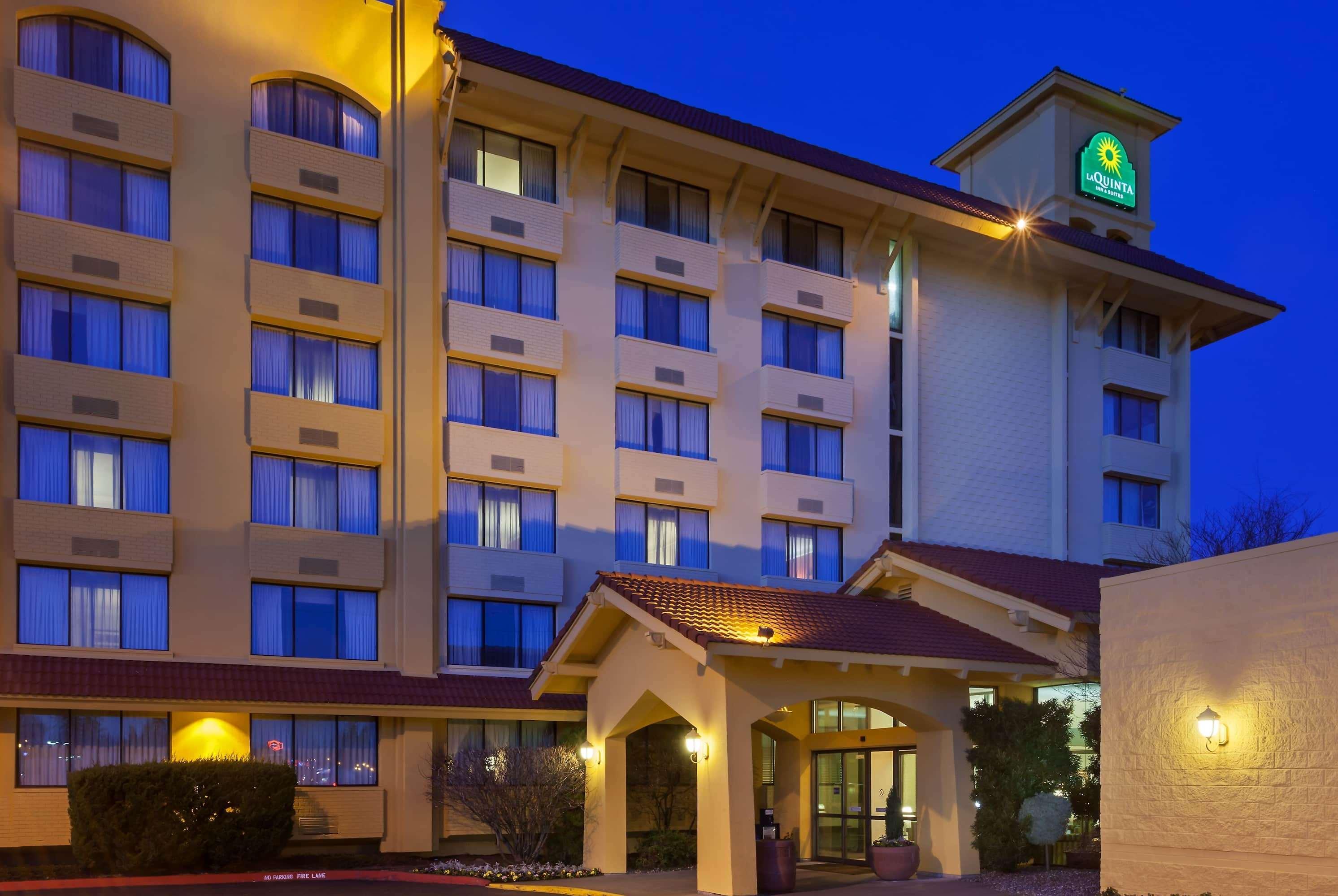 La Quinta By Wyndham Seattle Sea-Tac Airport Hotel SeaTac Bagian luar foto