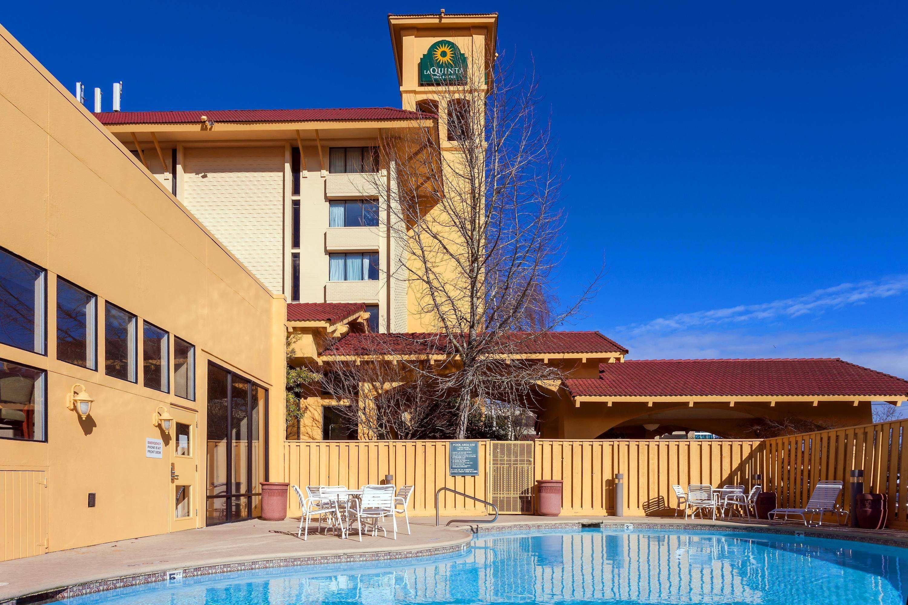 La Quinta By Wyndham Seattle Sea-Tac Airport Hotel SeaTac Bagian luar foto
